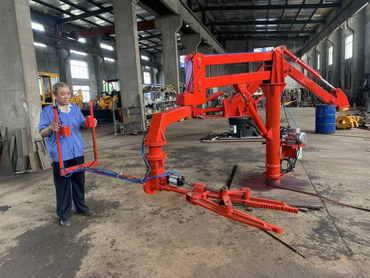 Multifunktionell gjutning ugn mekanisk klämma